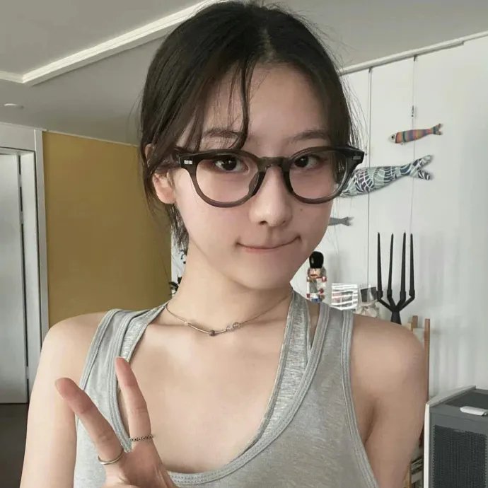 橙色制服
